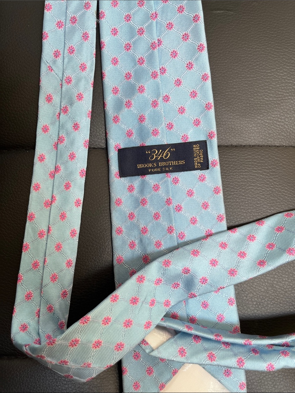 Patterned Silk Tie Quartet (4 Ties) Blue, Tan, Gray, & Navy - Picture 7 of 9